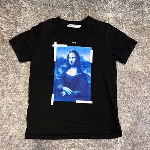 Mona lisa off white shirt XL